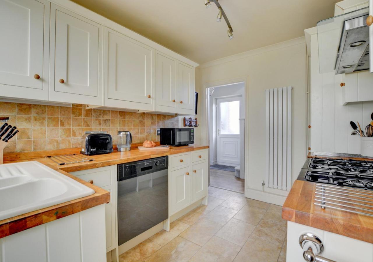 Woodview Villa Holt  Luaran gambar